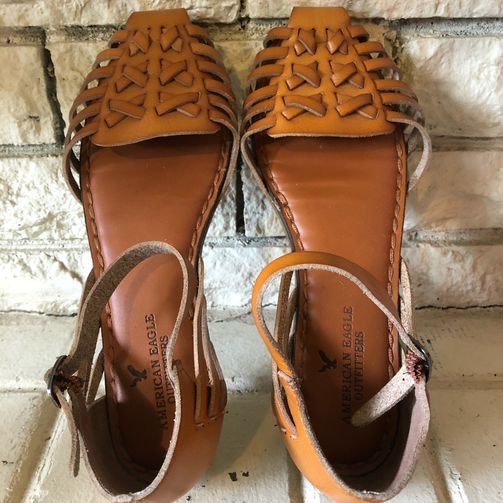 American Eagle Sandals